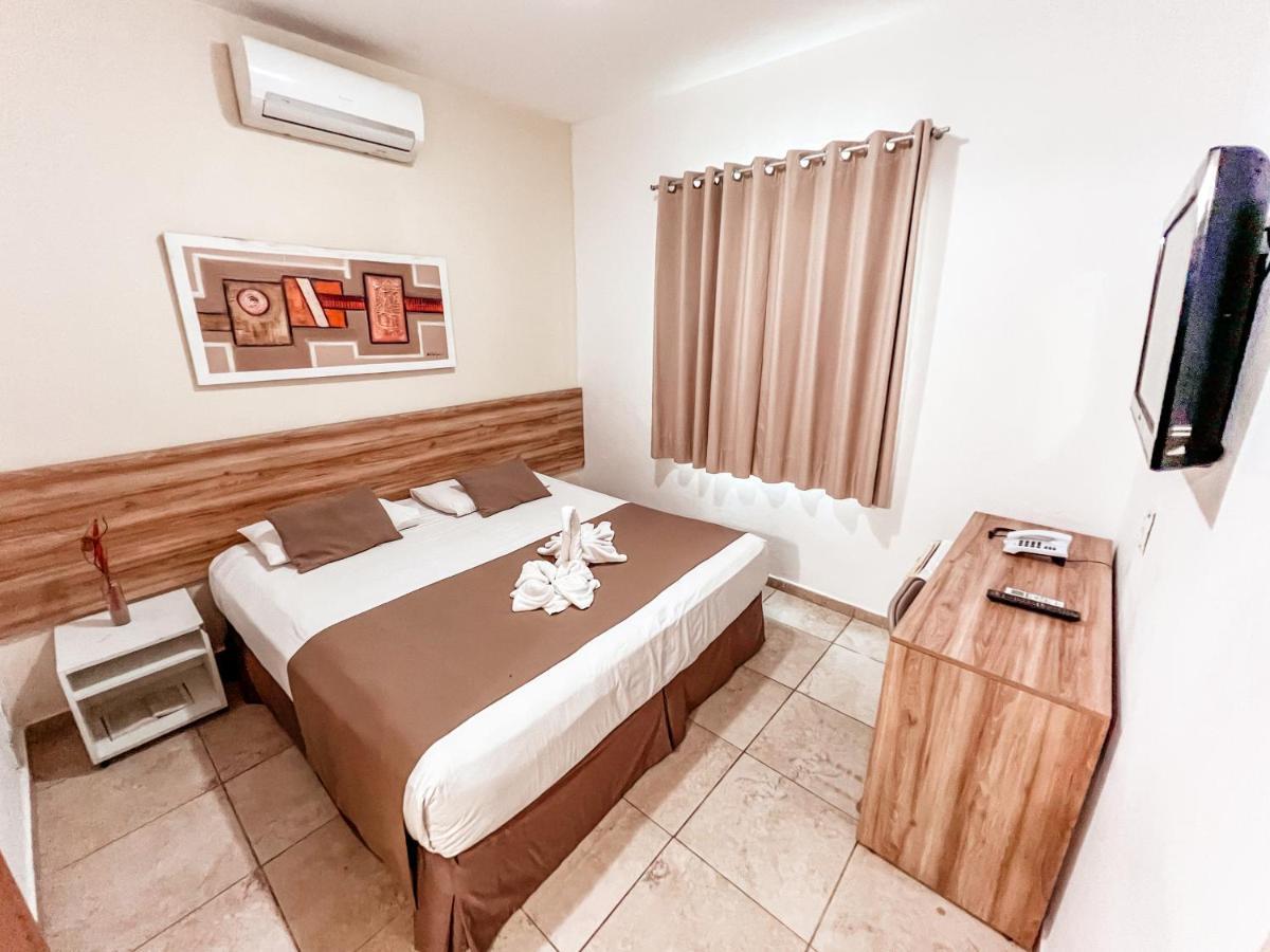 Hotel Conde